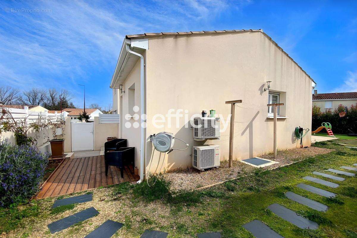 Maison à SAINT-ANDRE-DE-SANGONIS