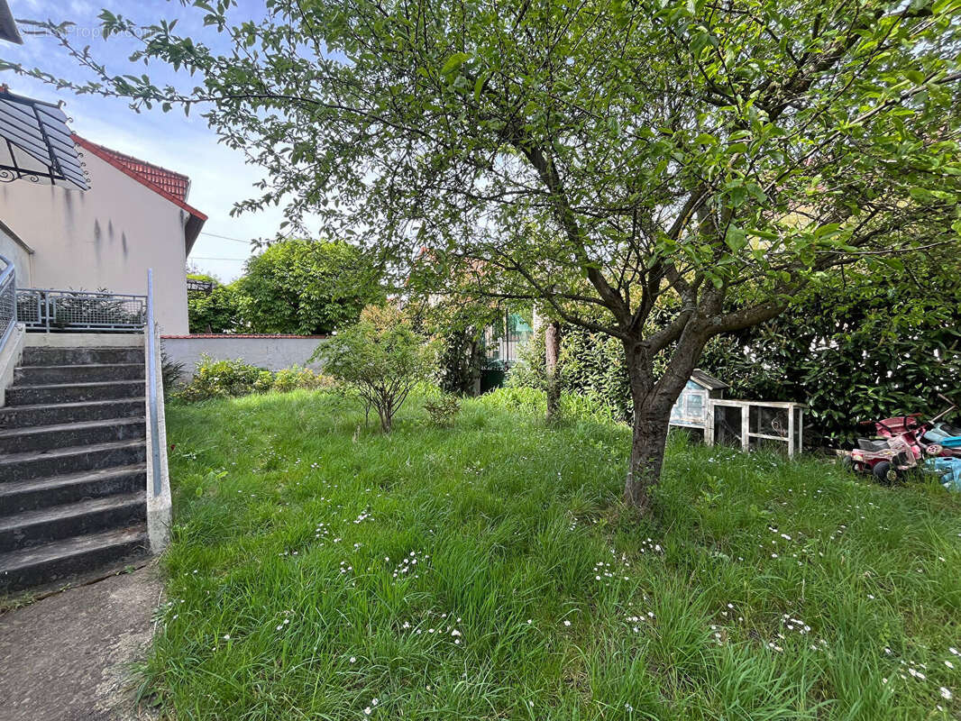 Maison à VILLEMOMBLE