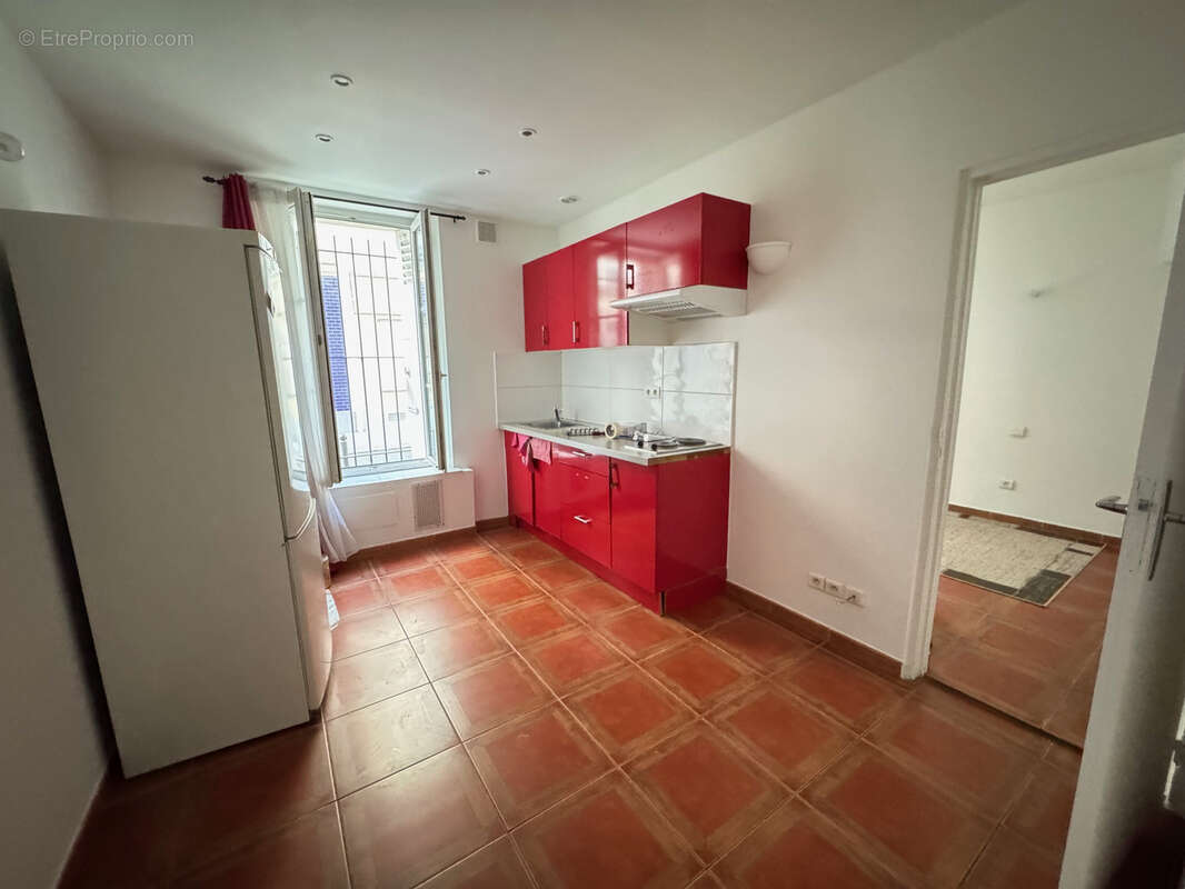 Appartement à PARIS-19E