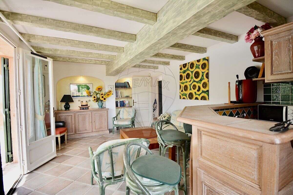 Maison à THEOULE-SUR-MER