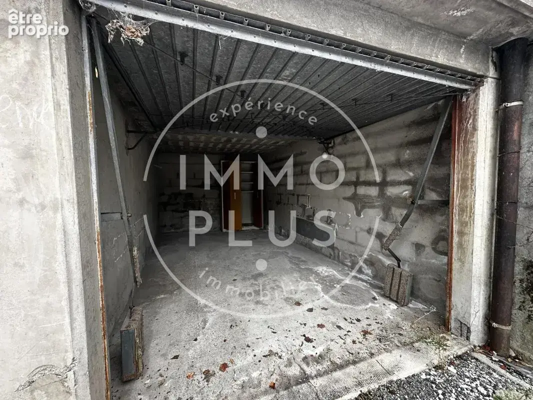 Vente - Garage - 15,27 m² - 34 000 € - ANNECY - photo 2