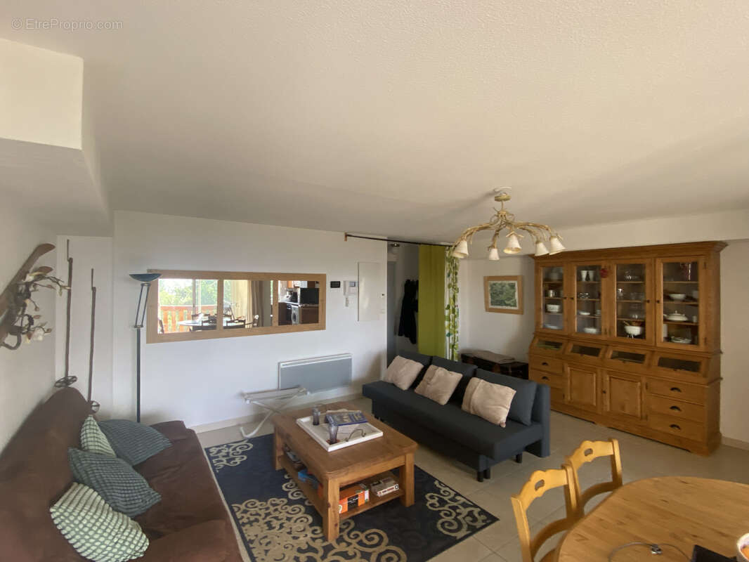 FONT-ROMEU - Magnifique appartement T3 avec loggia offrant une superbe vue - photo 4
