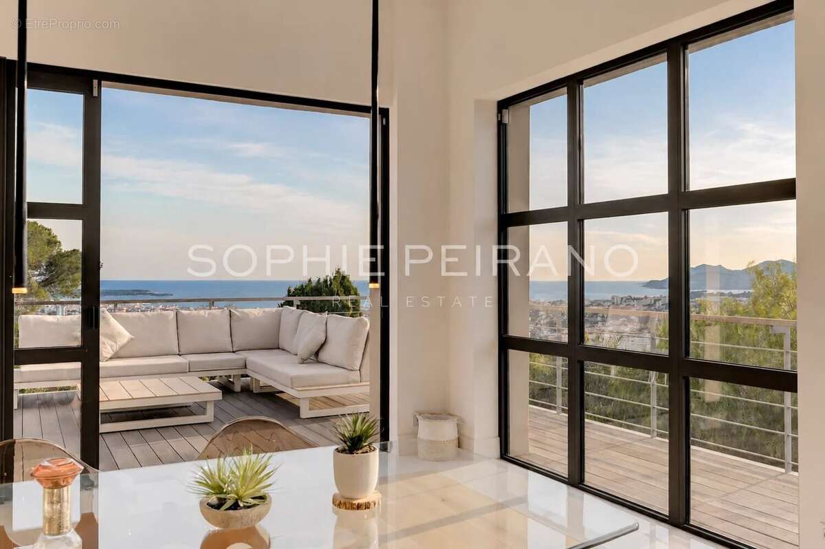 Maison à CANNES
