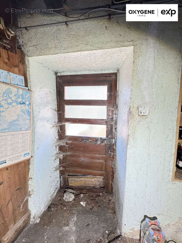 Maison à RIEUTORT-DE-RANDON