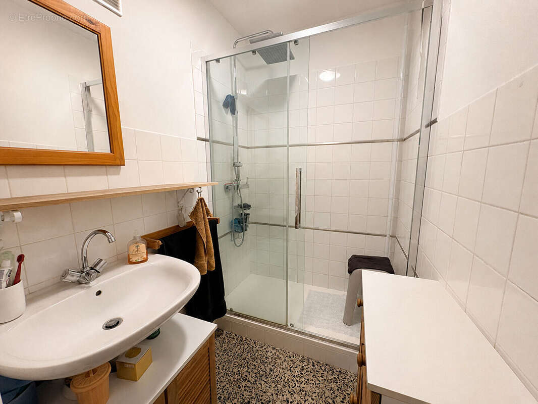 Appartement à MARSEILLE-9E