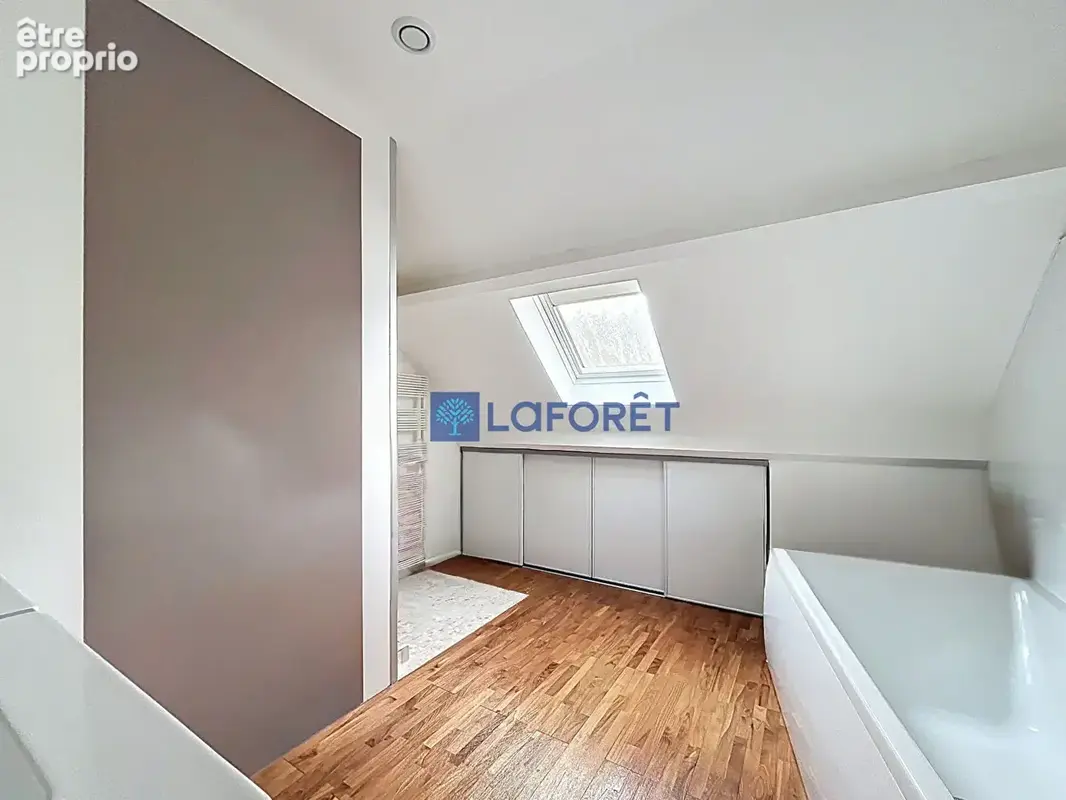Maison 7 pièces 5 chambres avec sous sol total - Saintry Sur Seine - photo 13