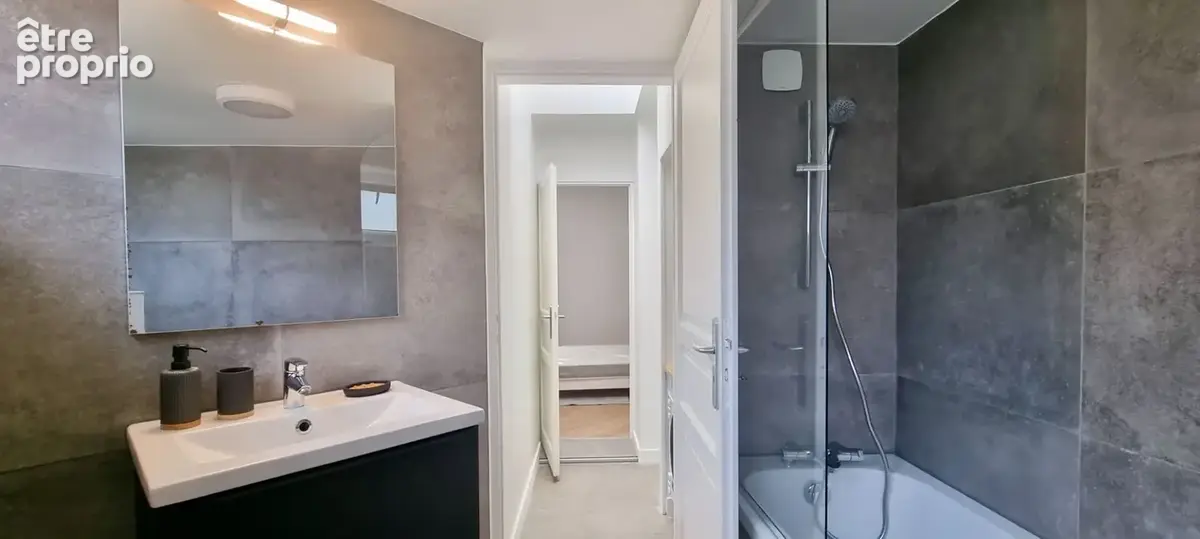 Appartement 66 m² à Lille  - photo 4