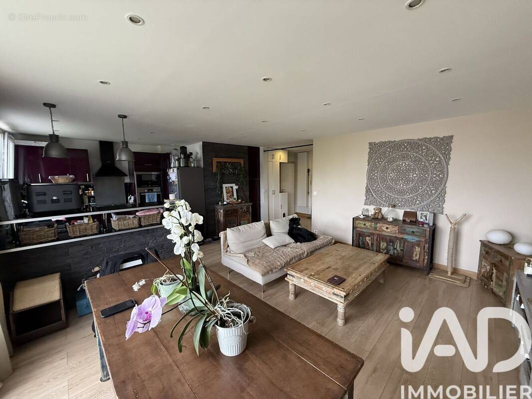 Photo 1 - Appartement à MONTLIGNON