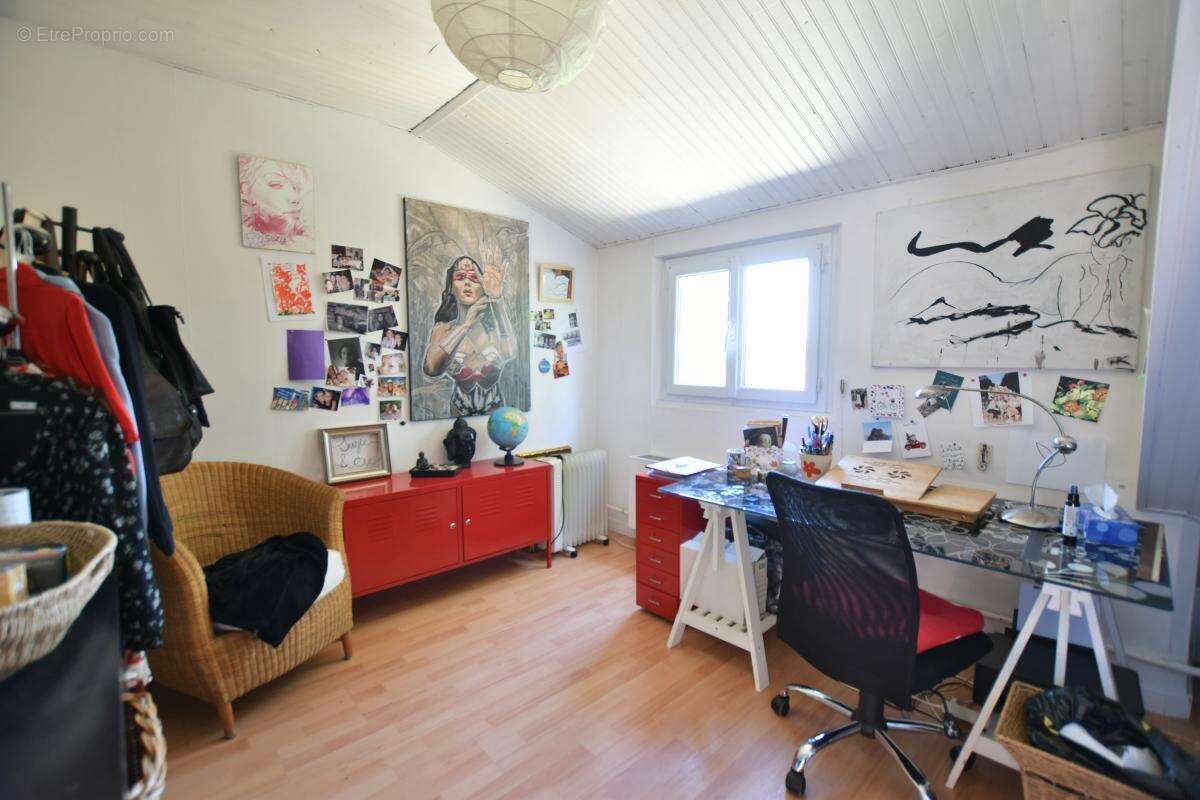 Maison à FRANCHEVILLE