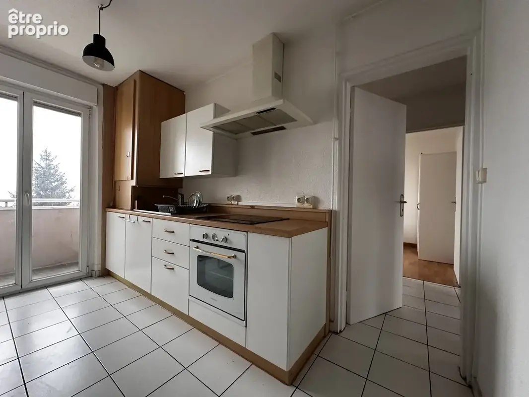 Appartement + garage Quai du Forst à Mulhouse - photo 4