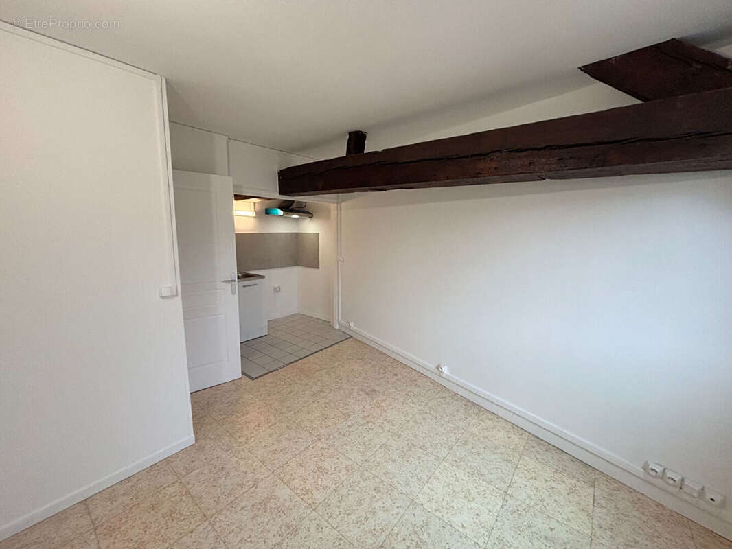 Appartement à GUISE