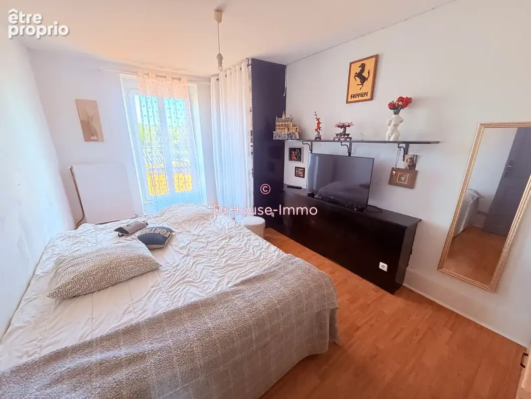 Maison 11 pièces 260 m² à vendre à Saint-Laurent-Medoc (33112) - photo 8