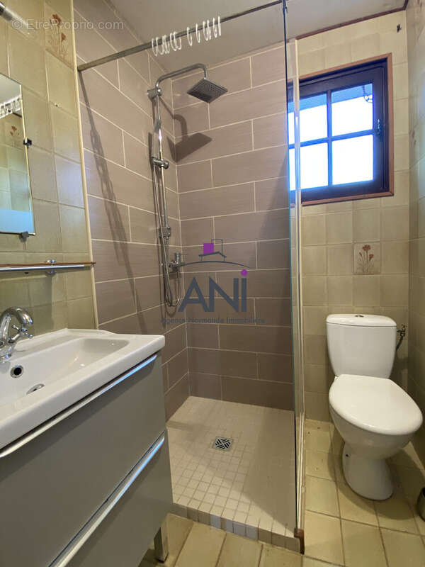 Maison 117 m² à Biville-La-Riviere  - photo 7