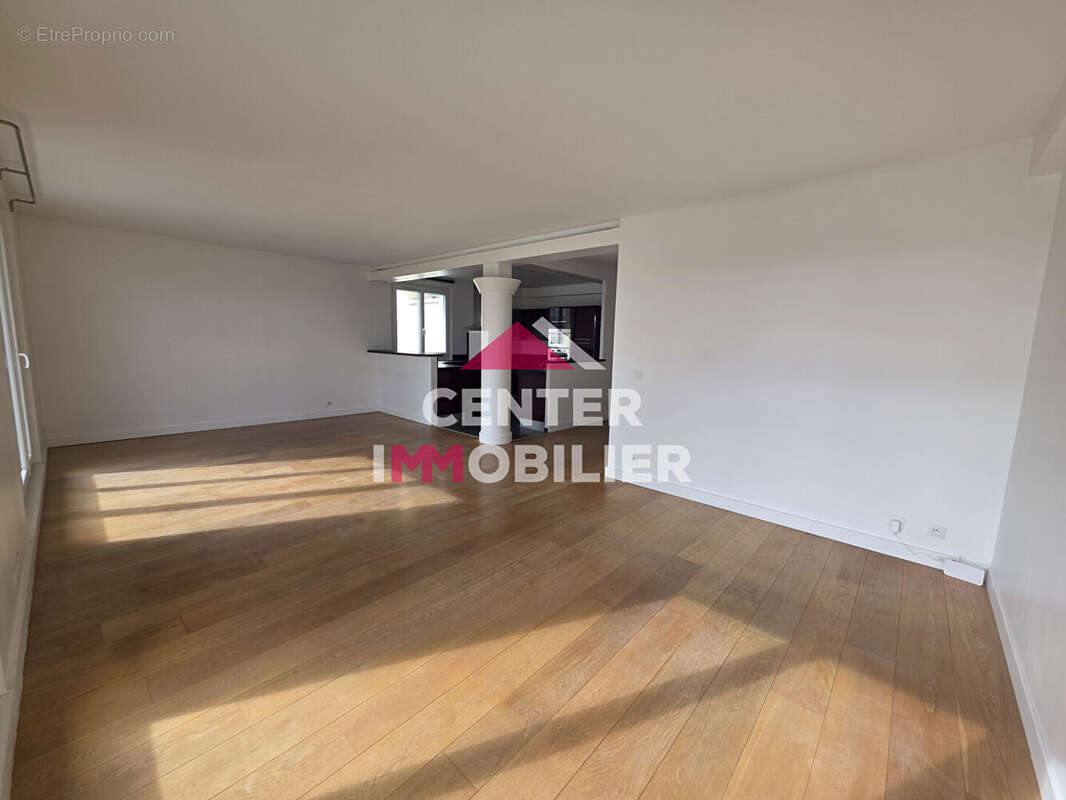 Appartement à MAISONS-LAFFITTE