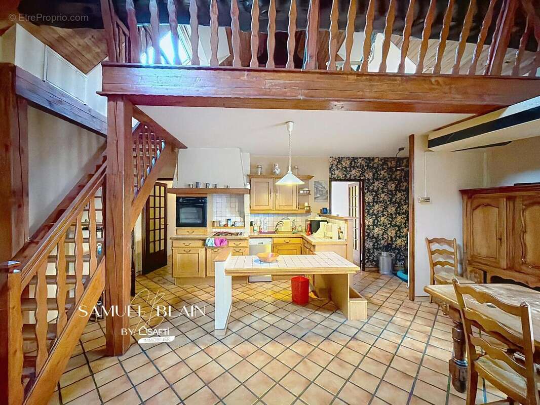 Photo 4 - Maison à COURCHAMPS