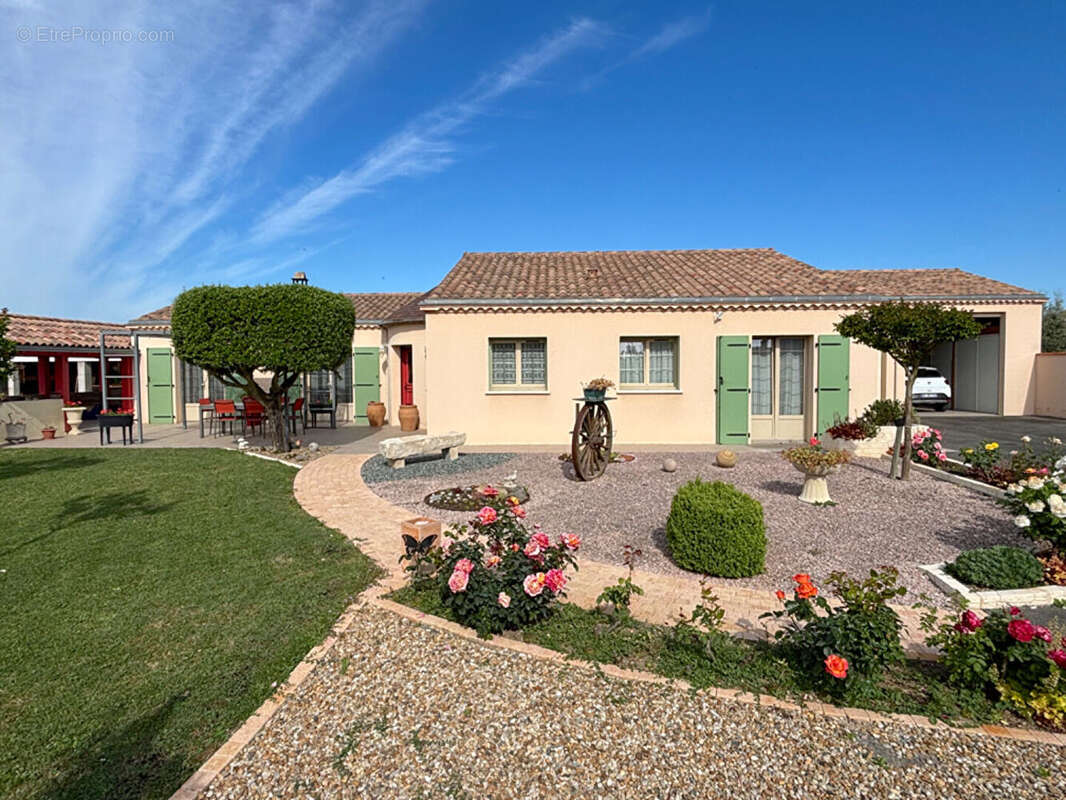 Maison à SAUJON