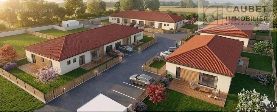 Maison à JUILLAN