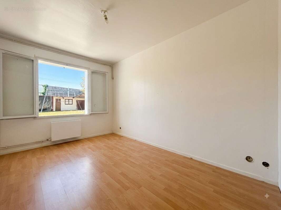 Maison 160 m² à Bois-D'arcy  - photo 7