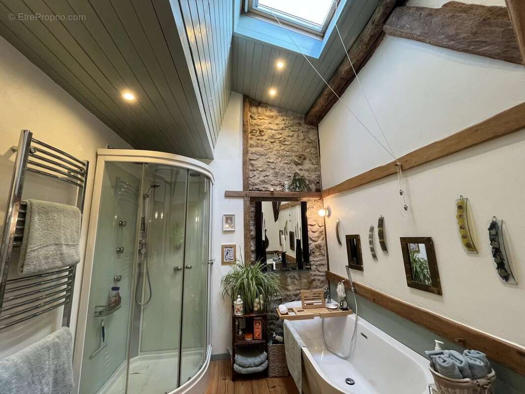 Superbe maison de campagne avec annexe, piscine et grange - photo 6