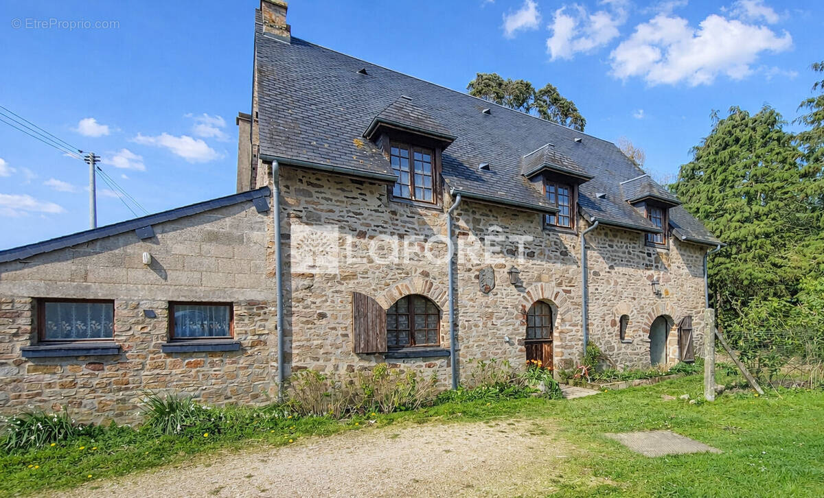Maison à LASSY