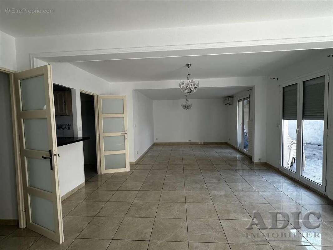 Maison à DAMMARTIN-EN-GOELE