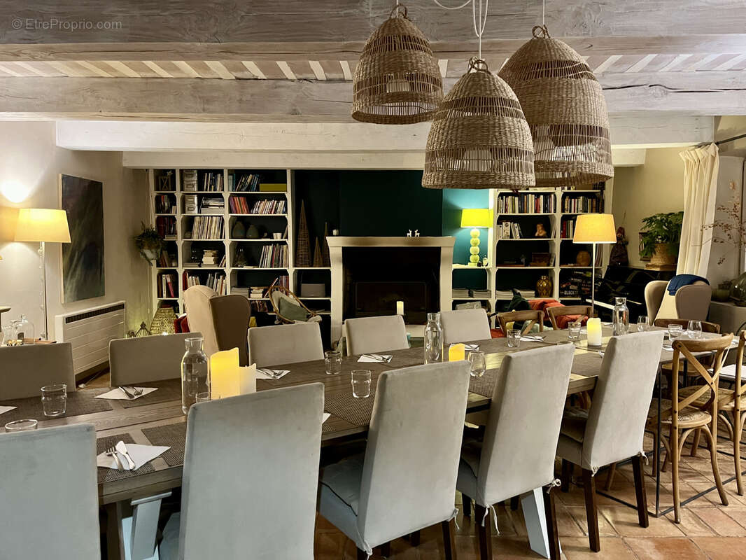 Maison à SUZE-LA-ROUSSE