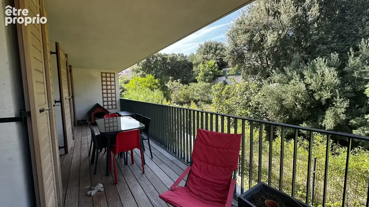 Appartement 4 pièces à vendre à BORMES LES MIMOSAS avec ascenseur, terrasse, double garage, au pied des commer - photo 7