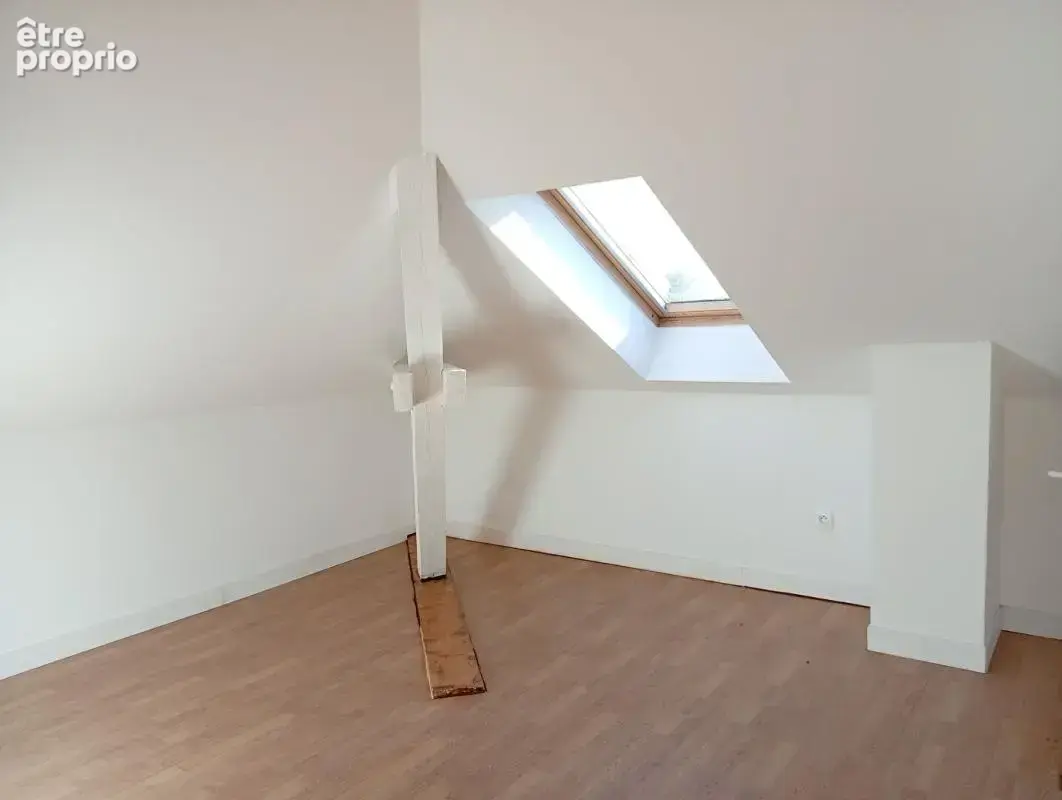 Essert espace , lumière  et 1000 m2 de terrain paysagé - photo 9