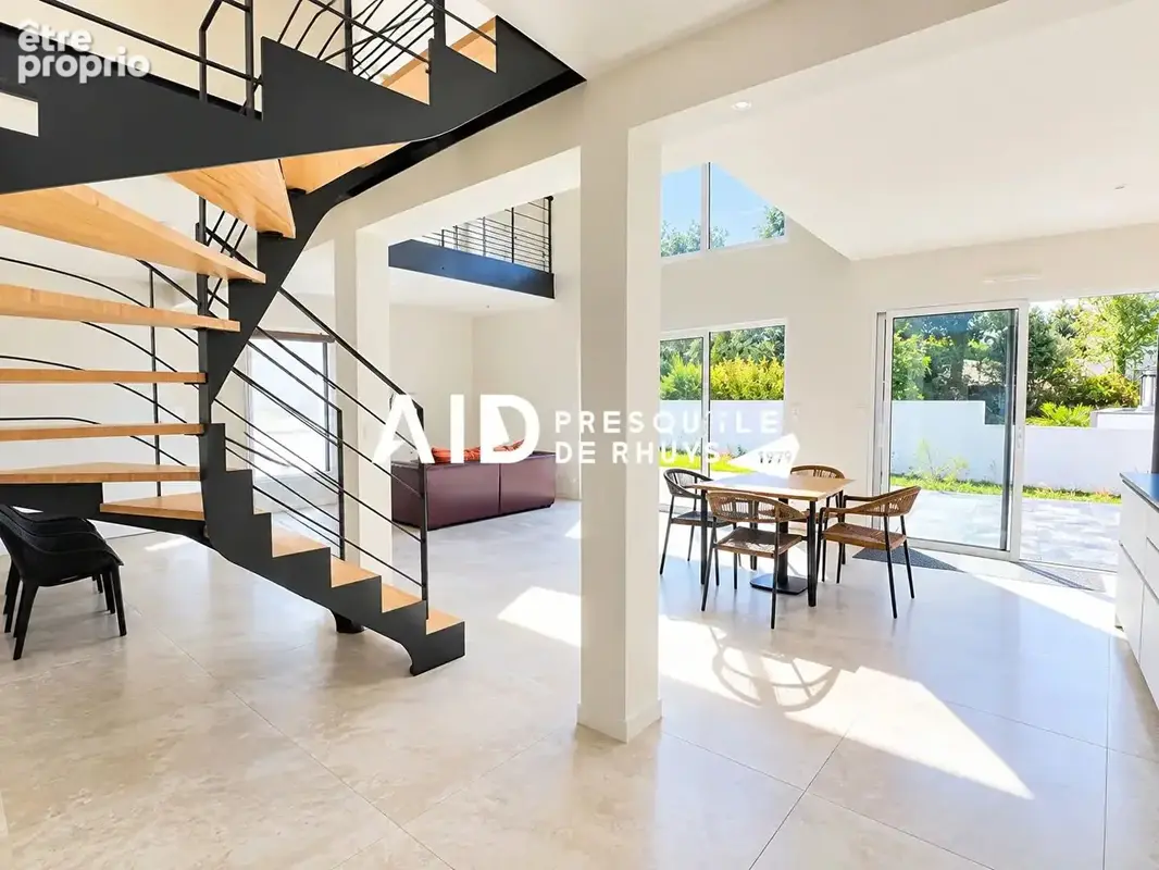 SARZEAU BOURG - Maison contemporaine récente - toutes les commodités à pied ! - photo 2