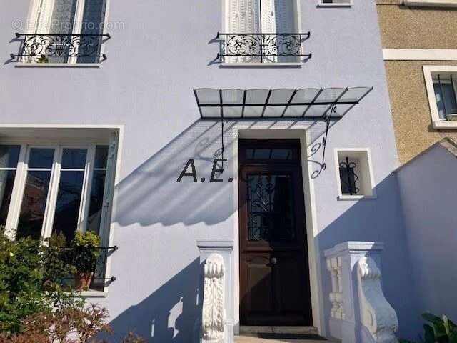 Appartement à COLOMBES