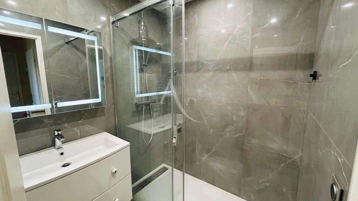 Appartement à BAILLY-ROMAINVILLIERS