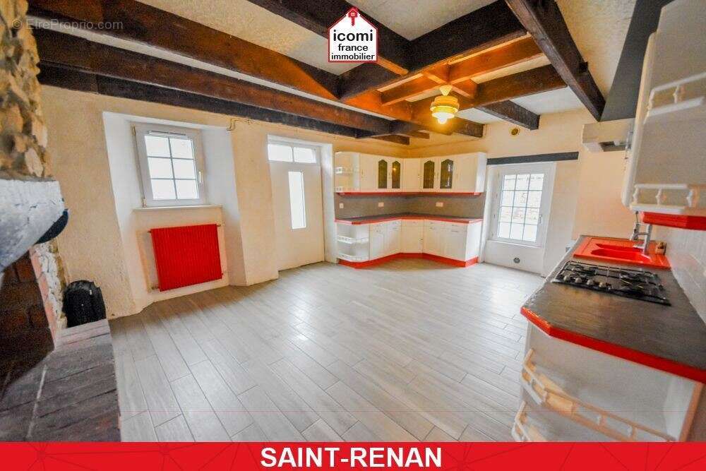 Maison à SAINT-RENAN