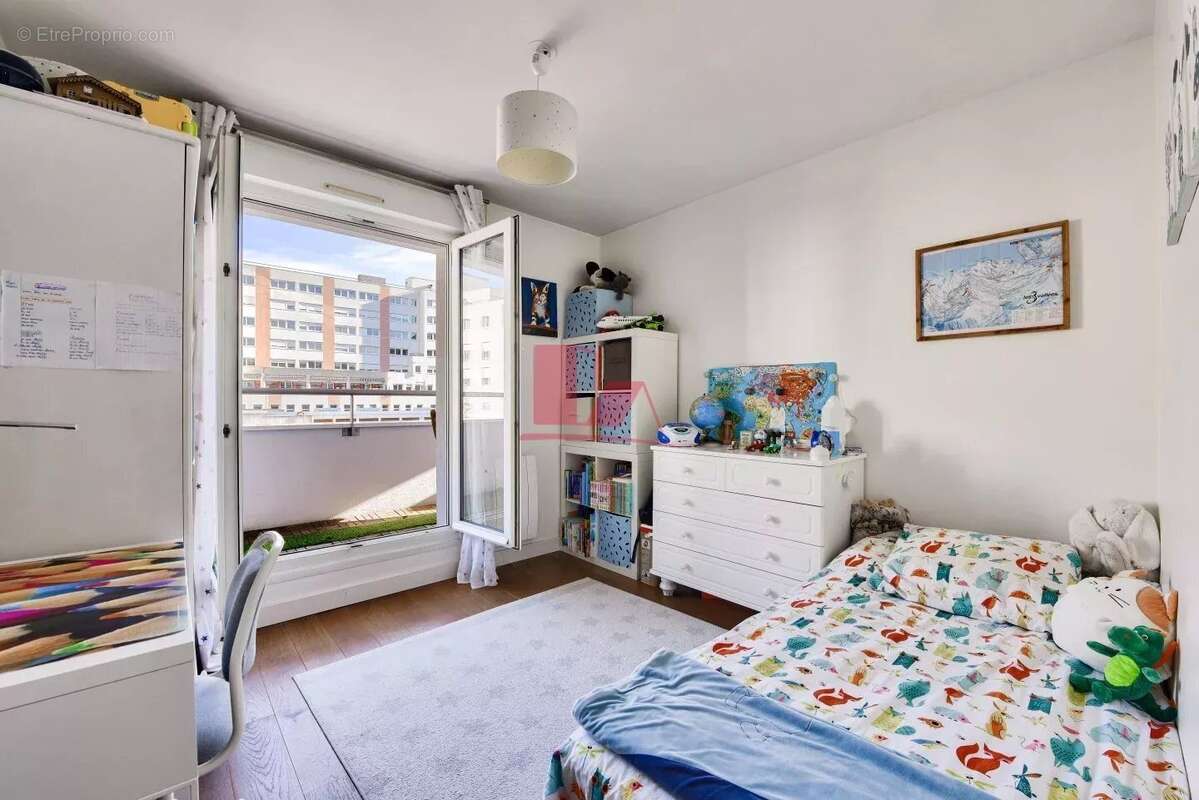 Appartement à ISSY-LES-MOULINEAUX