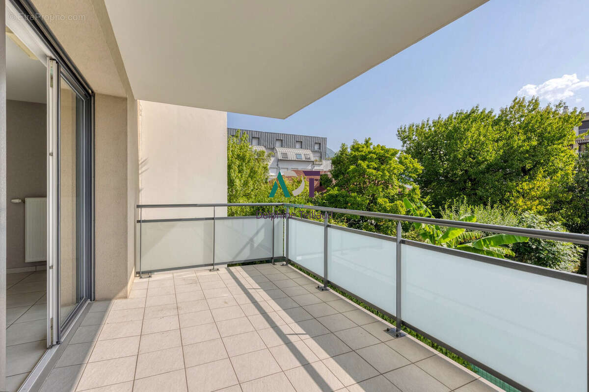Appartement 63 m² à Seyssinet-Pariset  - photo 5