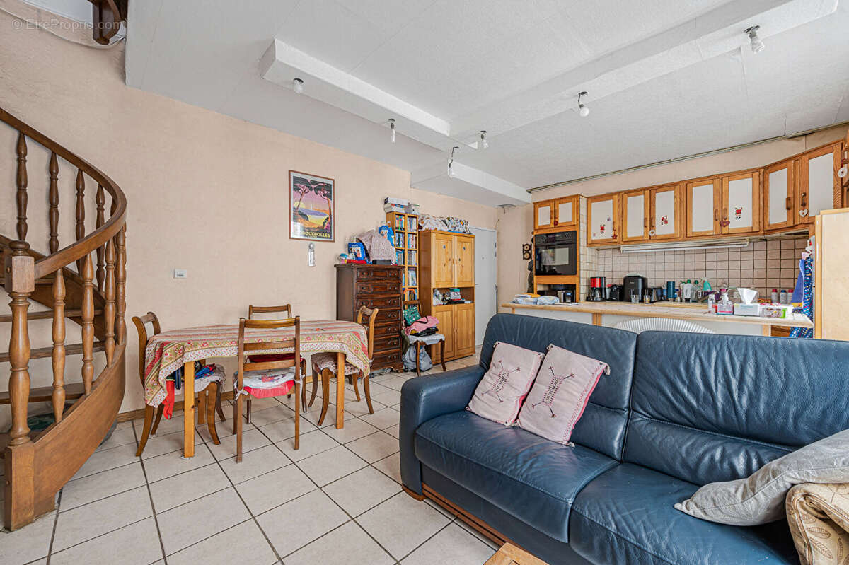Appartement Paris 4 pièce(s) 75.33 m2 - photo 5