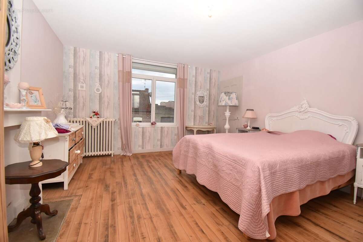 Maison à ESCAUDOEUVRES