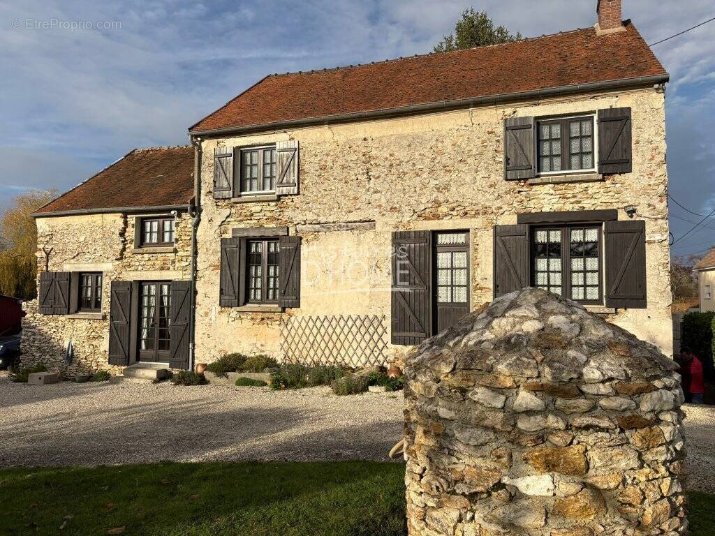 Maison à LA FERTE-GAUCHER