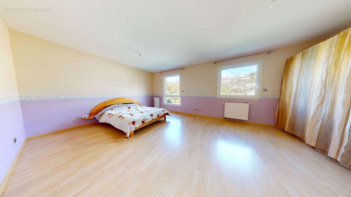 Maison à AMBERIEU-EN-BUGEY