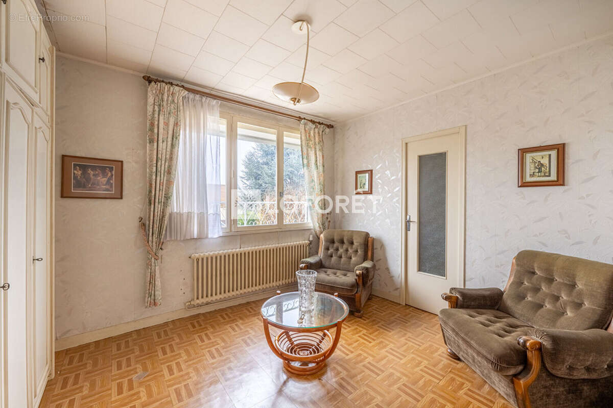 Maison à CONFLANS-SAINTE-HONORINE