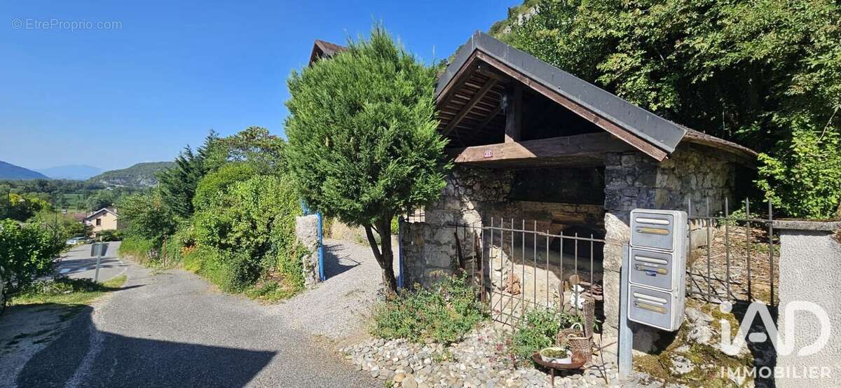 Maison 85 m² à Chanaz  - photo 2