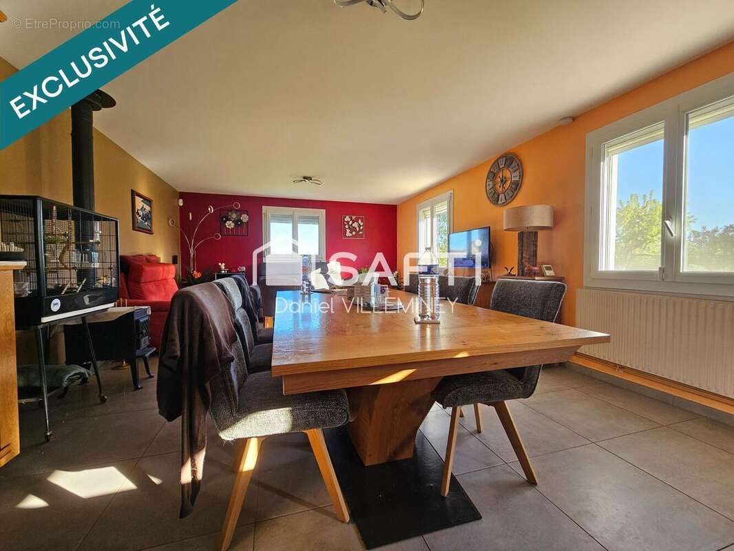 Photo 3 - Maison à SAINT-LOUP-SUR-SEMOUSE