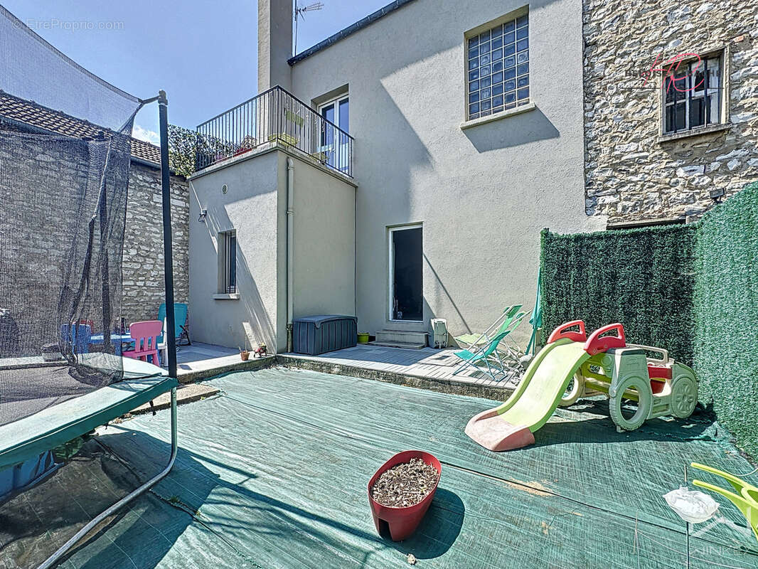Appartement à MANTES-LA-VILLE