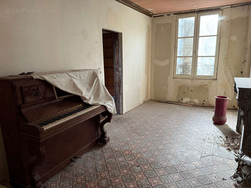 Maison à GRISY-LES-PLATRES