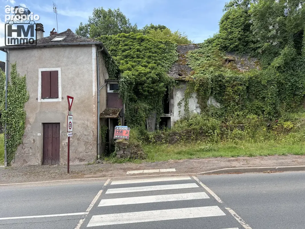 n°1 - Maison à SAINT-BONNET-LA-RIVIERE