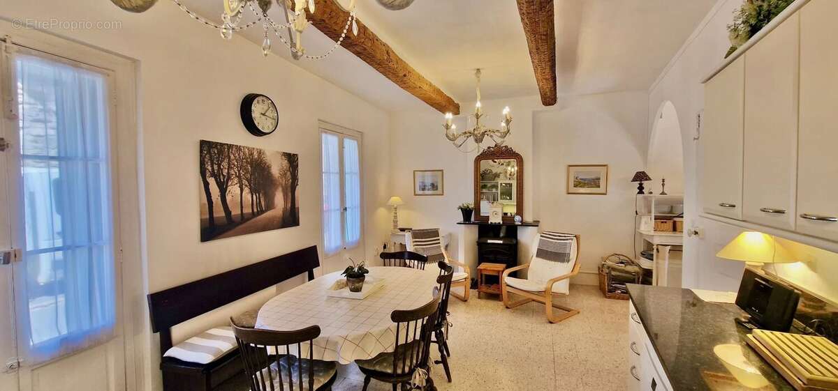 Maison à NEZIGNAN-L&#039;EVEQUE