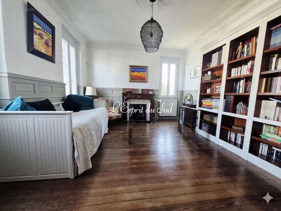 Maison 250 m² à Coufouleux  - photo 9