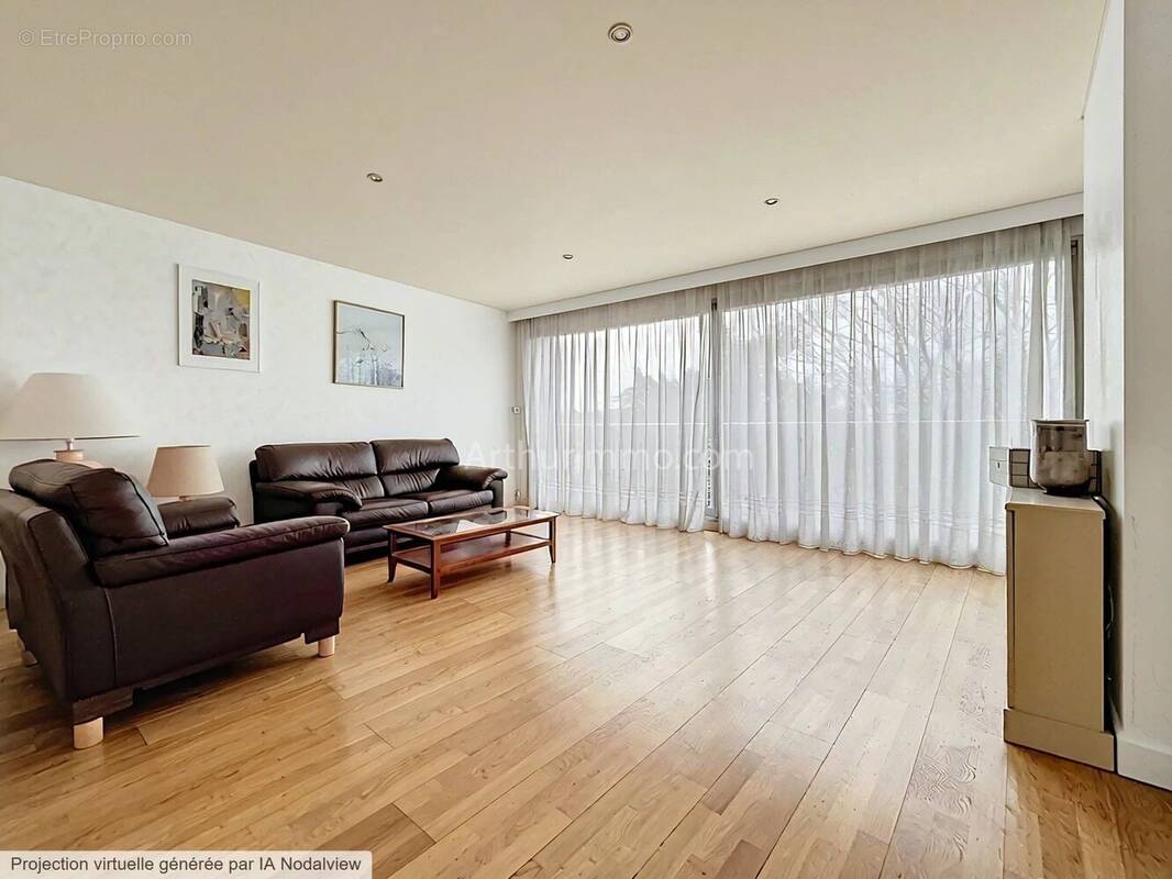 Appartement à LIMEIL-BREVANNES