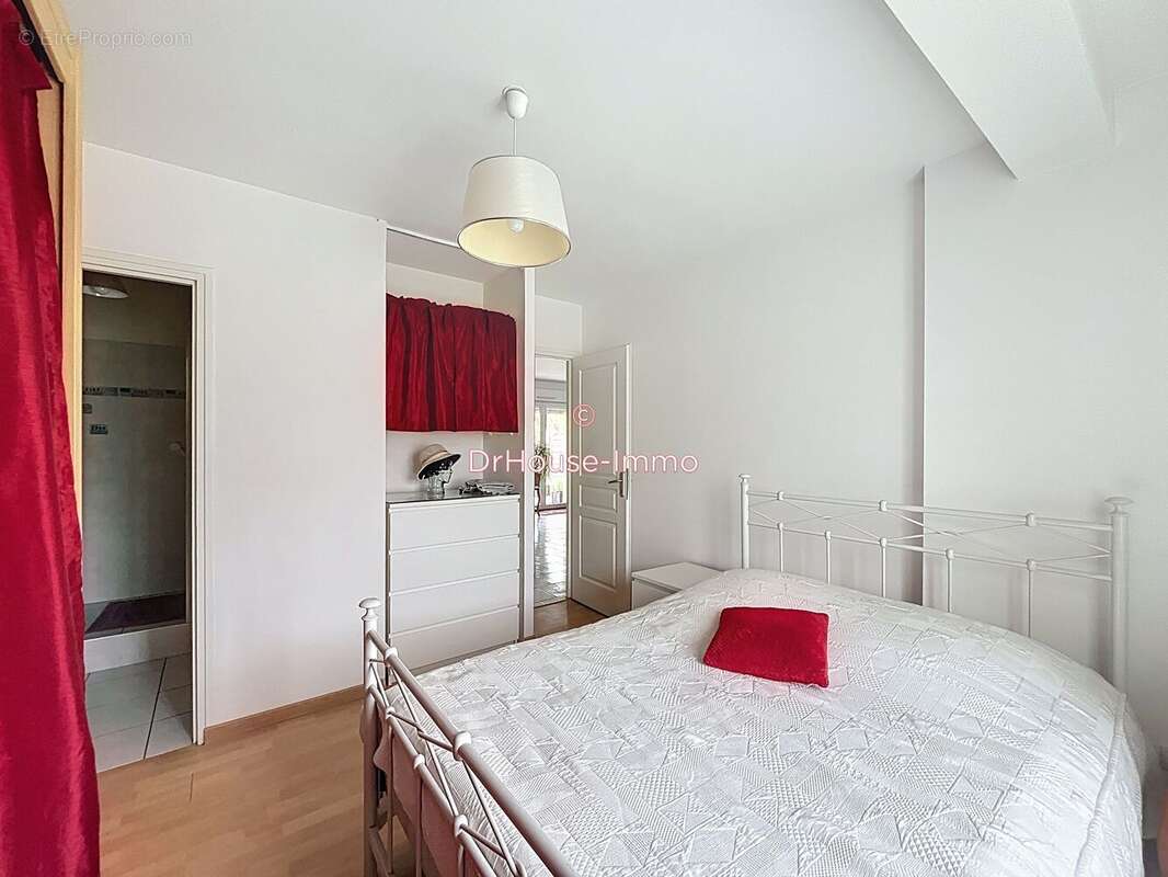 Maison à SAVIGNE-SUR-LATHAN