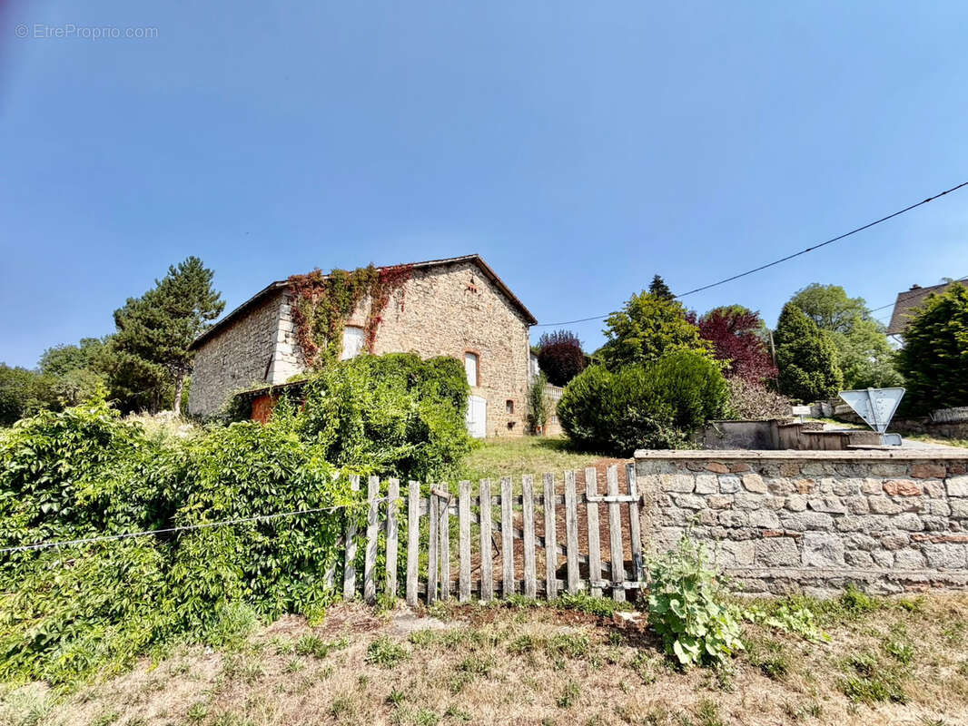 Maison de campagne meublée équipée pmr avec grandes dépendances - photo 4