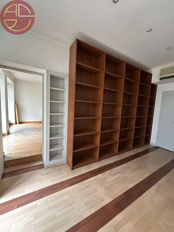 Commerce à TOULOUSE